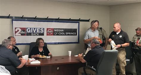 2 Gives Back: Sumner County Sheriff's Office