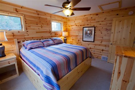Knotty Pine Paneling - Tongue and Groove | The Woodworkers Shoppe