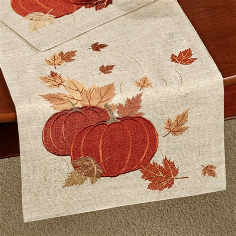 fall table runner