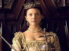 natalie dormer tudor boleyn the tudors crown natalie dormer tudor boleyn the tudors crown