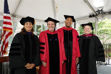 Law School Graduation 的图像结果