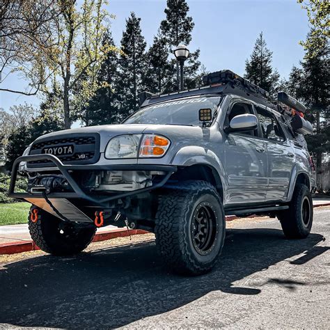 Car Grill 2002 Toyota Sequoia at Michael Hammons blog