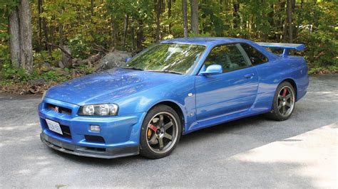 Restored Nissan R34 Skyline Is Eye-Watering Gorgeous…And Expensive