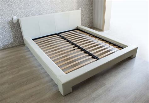 Repair Broken Box Spring Slat 的图像结果