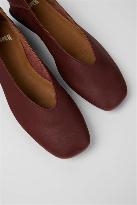Casi Casi Burgundy Flat Shoes for Women - Autumn / Winter collection ...