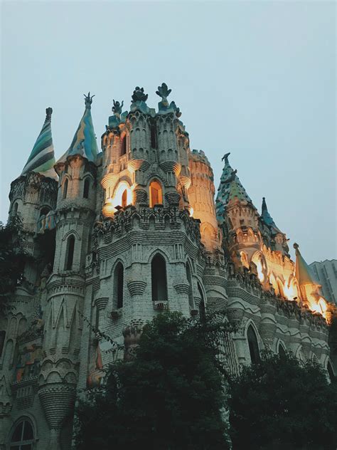 别具一格的古堡，城市里的一抹风景——游重庆华生园梦幻城堡-华生园金色蛋糕梦幻王国游记