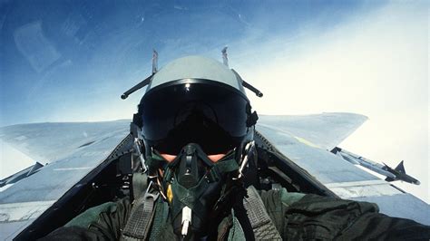 How long is a us army contract? - World armies