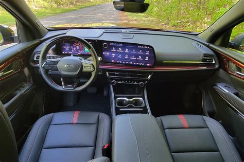 2024 Chevy Traverse Ls Interior