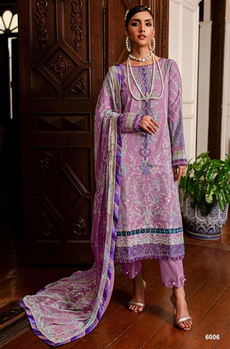 Shop traditional style wholesale pakistani salwar kameez online ...
