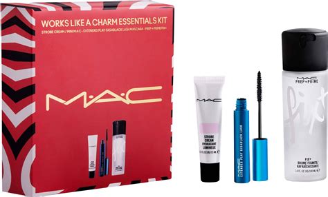 MAC Works Like A Charm Essentials Kit • Se priser