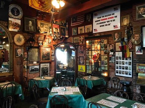 Classic Buffalo Spotlight: Founding Fathers Pub