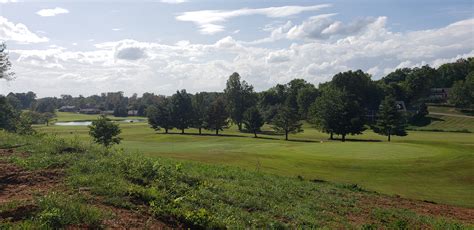 White Plains Golf Club
