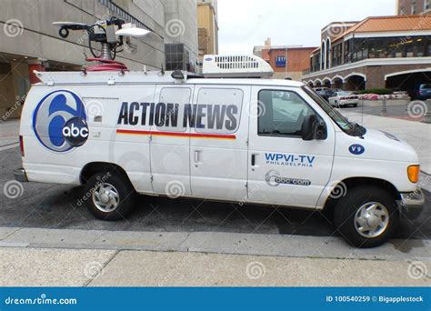 News Van editorial stock image. Image of stations, company - 100540259