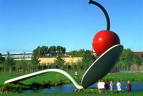 Spoonbridge e Cherry (collaborazione con van Bruggen), 1988 di Claes ...