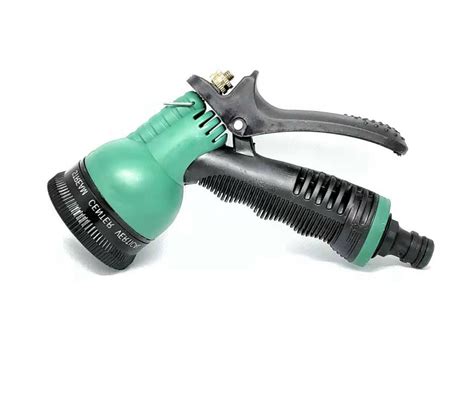 Garden Hose Spray Nozzle Backyard Watering w/ quick