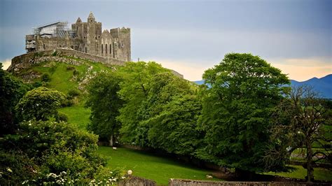 Download Green Hill Castle Construction Ireland Desktop Wallpaper ...