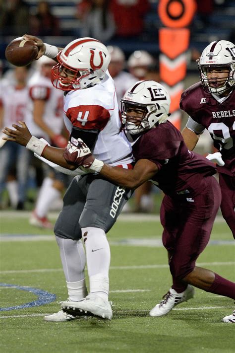 HS FOOTBALL: Lee legacy Harvey overcomes obstacles to shine on defense