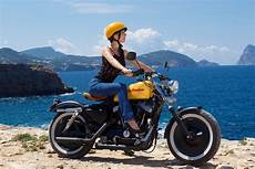 Harley Davidson Womens Bikes by Harley Davidson With Bikes Wallpapers Hd Harley Davidson Womens Bikes