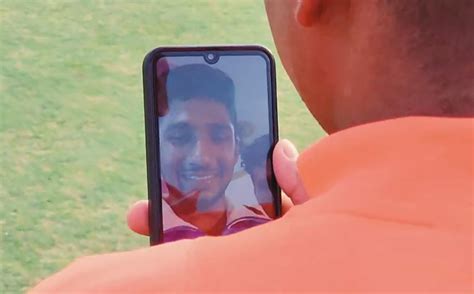Sarfaraz Khan receives special call from his brother Musheer after ...