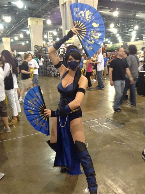 Pin by Dani DeBolt on Halloween in 2024 | Kitana cosplay, Kitana ...