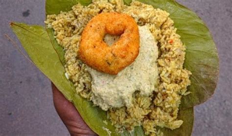 This Acrey Idli Is So Big, It’s Sliced Into Four! Try The Traditional ...