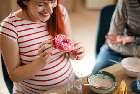 Craving Sugar During Pregnancy: A Non-Diet Approach