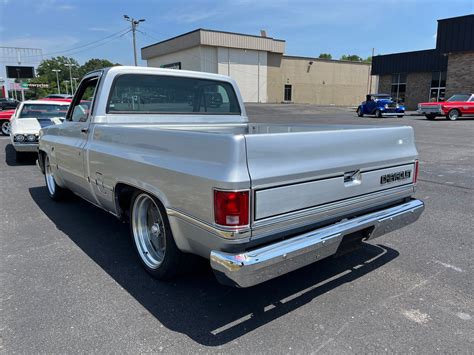 1986 Chevrolet C10 | Chip Wynn Motors