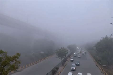 Dense fog covers parts of national capital, air quality in 'poor' category