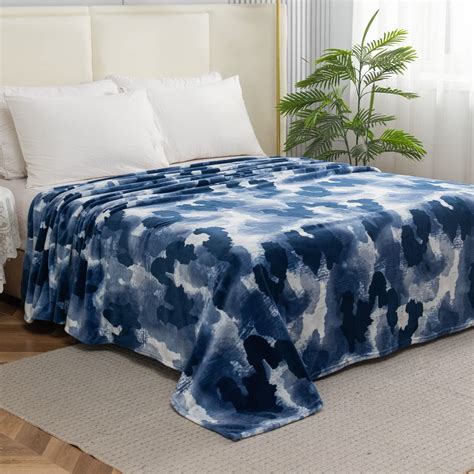 Camouflage Print All Season Fleece Blanket - Anti-Static - Plush, Soft ...