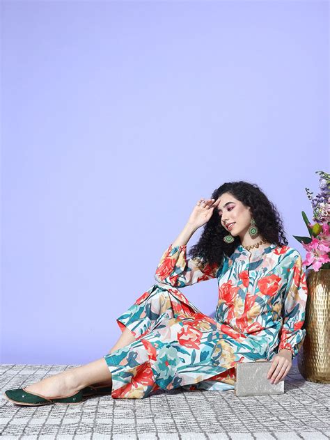 Cream Floral Printed High Low Straight Kurta Paired With Tonal Bottom