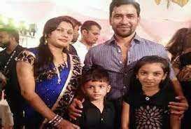 Dinesh Lal Yadav - Biography, Age, Career, Family, Relationship, Net ...