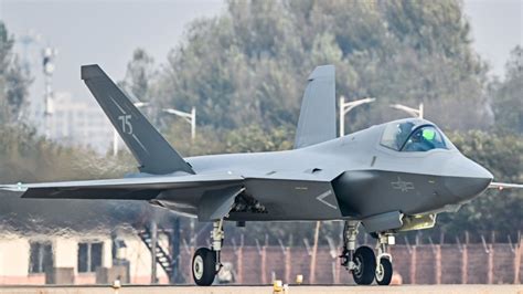 China Debuts J-35A at 2024 Zhuhai Airshow