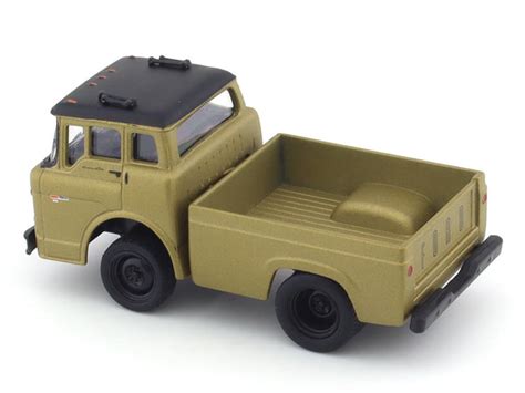 1970 Ford C-600 brown 1:64 M2 Machines diecast scale car collectible ...