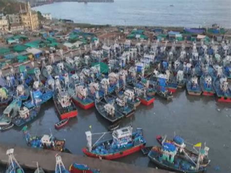 Fishing Season Will be closed for next 2 months in Ratnagiri, Video ...