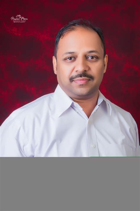 Index - iPortfolio Bootstrap Template