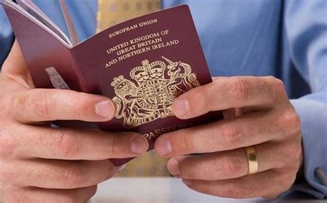 喜讯 | 恭喜Z先生及家人获瓦国护照和公民证书！|