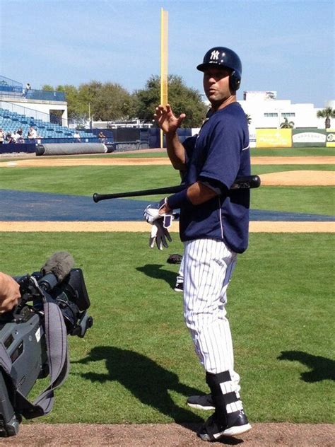 Derek Jeter Baseball 的图像结果