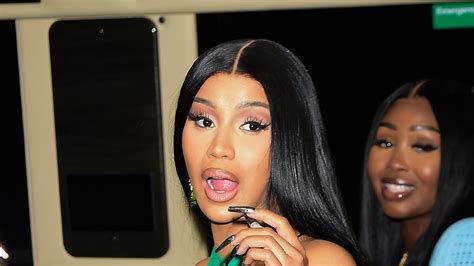 Cardi B goes totally naked as she gets full-body hair removal in ...