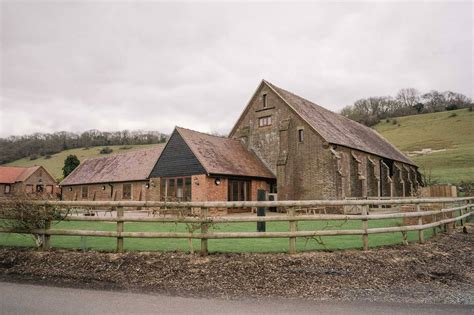 Long Furlong Barn Wedding Venue in Sussex - Murray Clarke