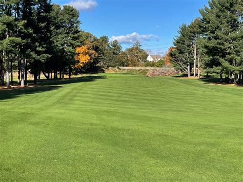 Hole #1/10 - Needham Golf Club