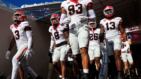 Football bowl games today 2024: Georgia-Notre Dame Sugar Bowl time ...