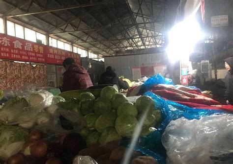 社会洞察：菜市场里的“两个中国” 给年轻的启示 - 每日头条