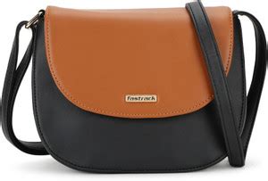 Fastrack Black Sling Bag Color Blocked Black - Price in India ...