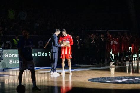 Kalina se vratio kući (video) | KK Crvena zvezda