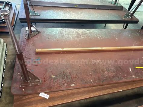 2ea tables | AllSurplus
