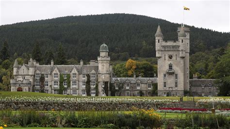 Where is Balmoral Castle? Inside the Queen's beloved Scottish home ...