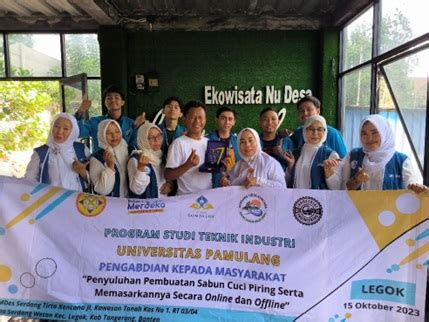 Penyuluhan Cara Pembuatan Sabun Cuci Piring dan Pemasaran secara Online ...