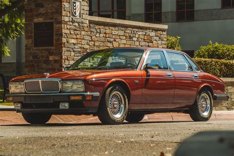 Cheap Old-School Rides That Fuel Every Driver’s Nostalgia Factor – Page ...
