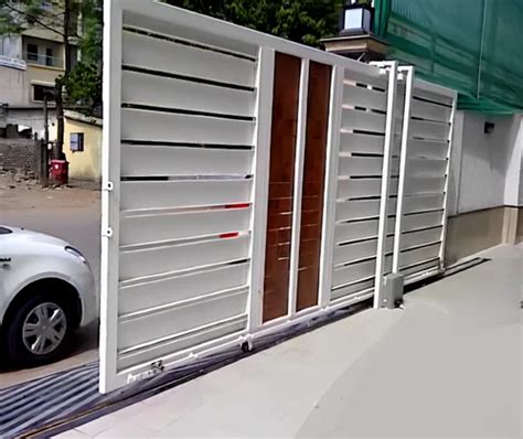 Sliding Gate - Automatic Sliding Gate Wholesale Trader from New Delhi