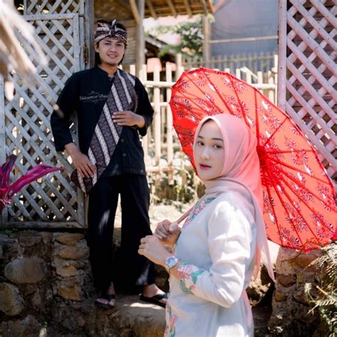 Punakawan Digital – Berbagi Momen Spesial dengan mudah